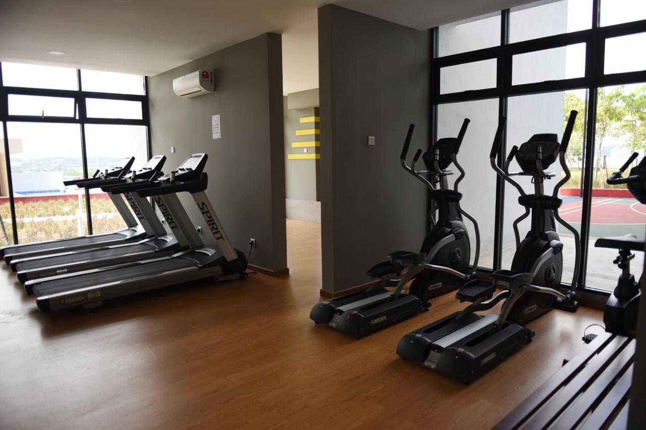 Mines Astetica Lake View Condo Seri Kembangan V1 Exteriér fotografie