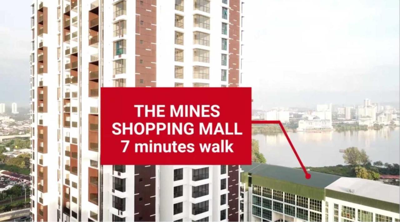 Mines Astetica Lake View Condo Seri Kembangan V1 Exteriér fotografie