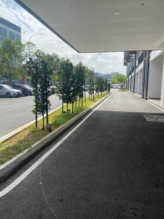 Mines Astetica Lake View Condo Seri Kembangan V1 Exteriér fotografie